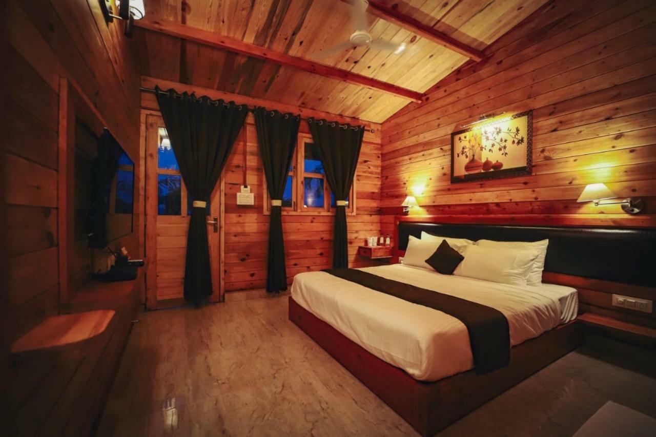 Grand Vatika Resort Arambol Esterno foto